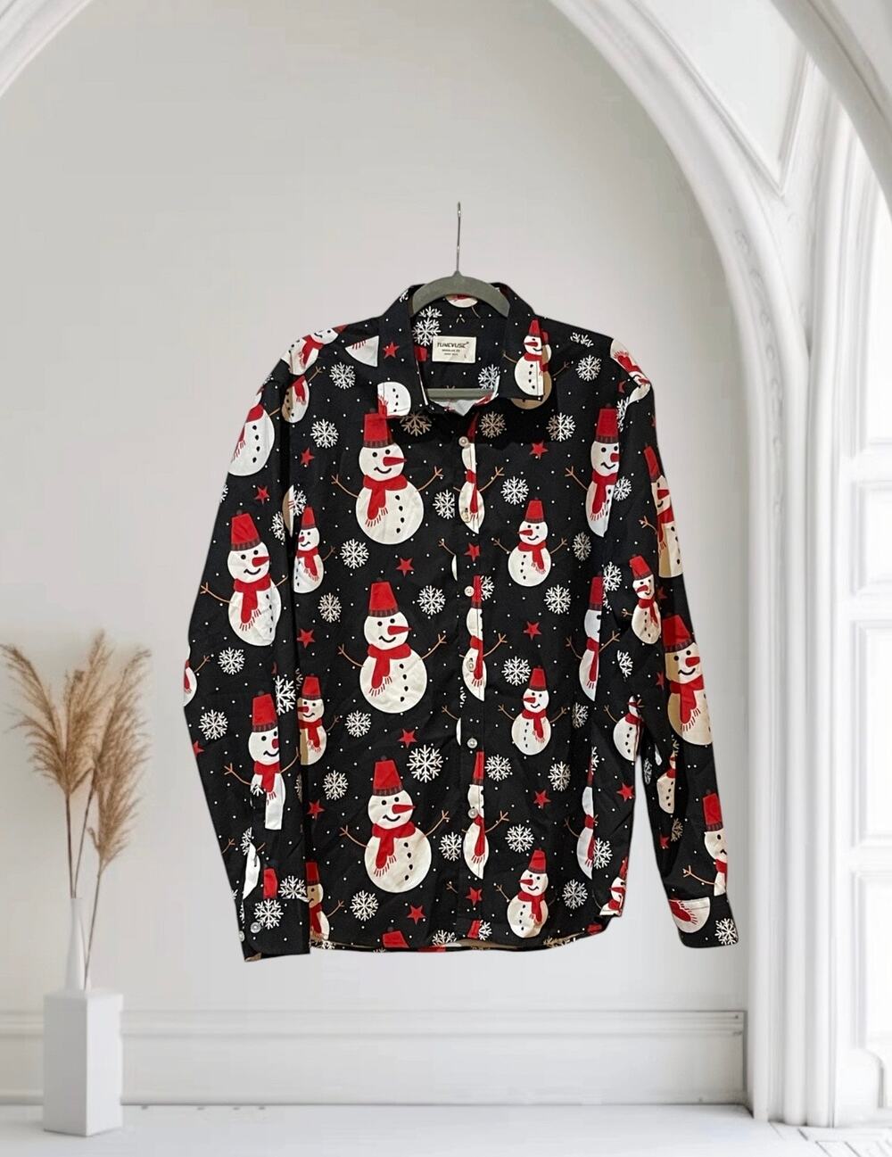 Large TUNEVUSE Mens Christmas Snowman Print Long Sleeve Button Down